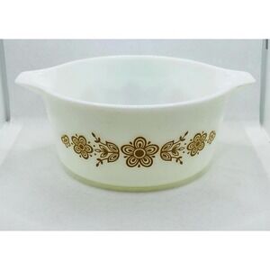 Vintage Pyrex Butterfly Gold 1.5 Quart Casserole Dish  #474-B EUC